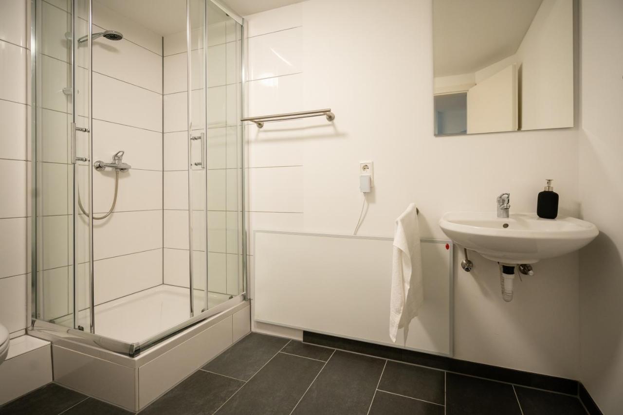 Oldtown Studio Apartment With 2 Bathrooms Dusseldorf Exterior photo